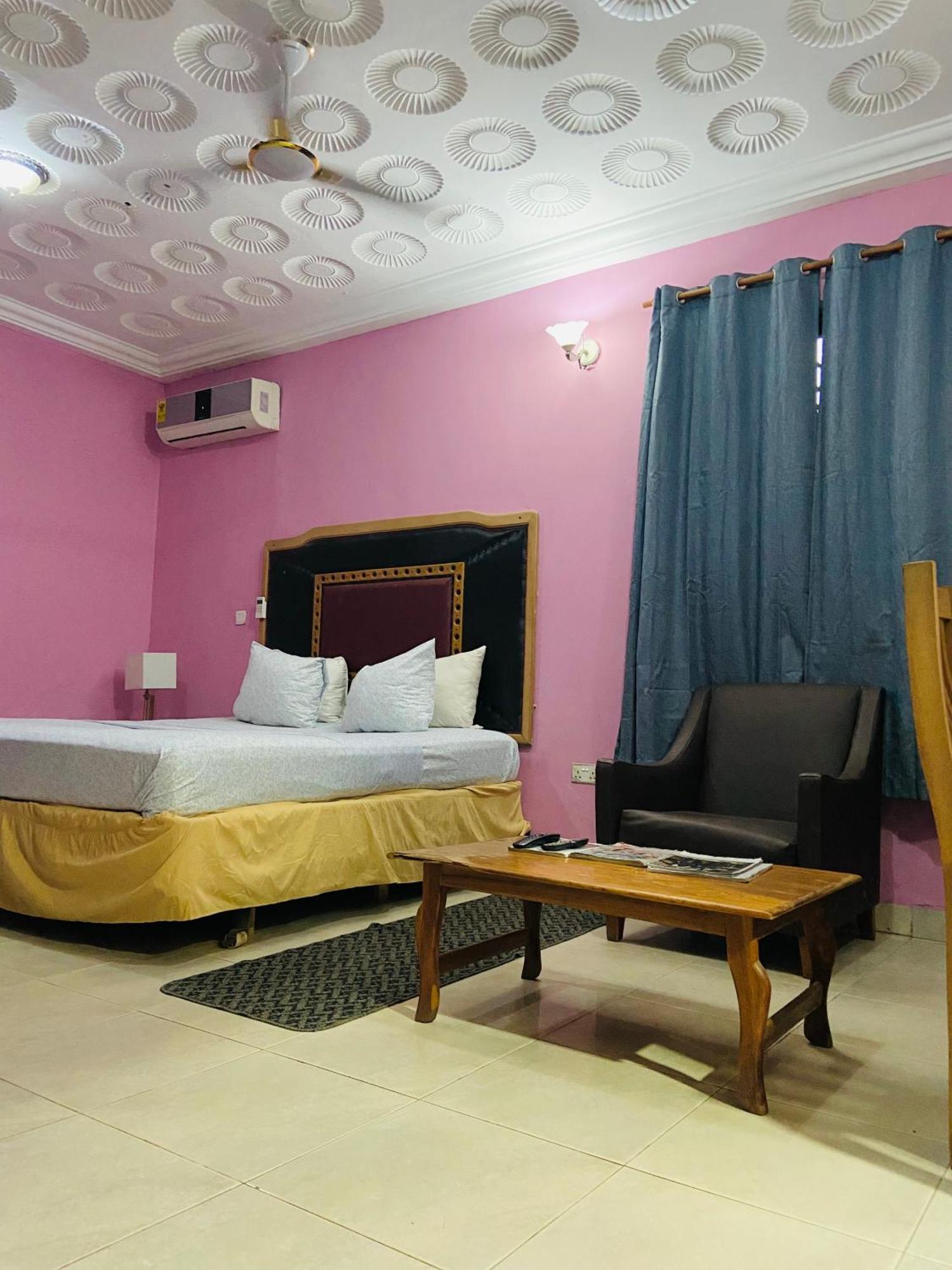 Heavens Gate Hotel Accra Eksteriør billede