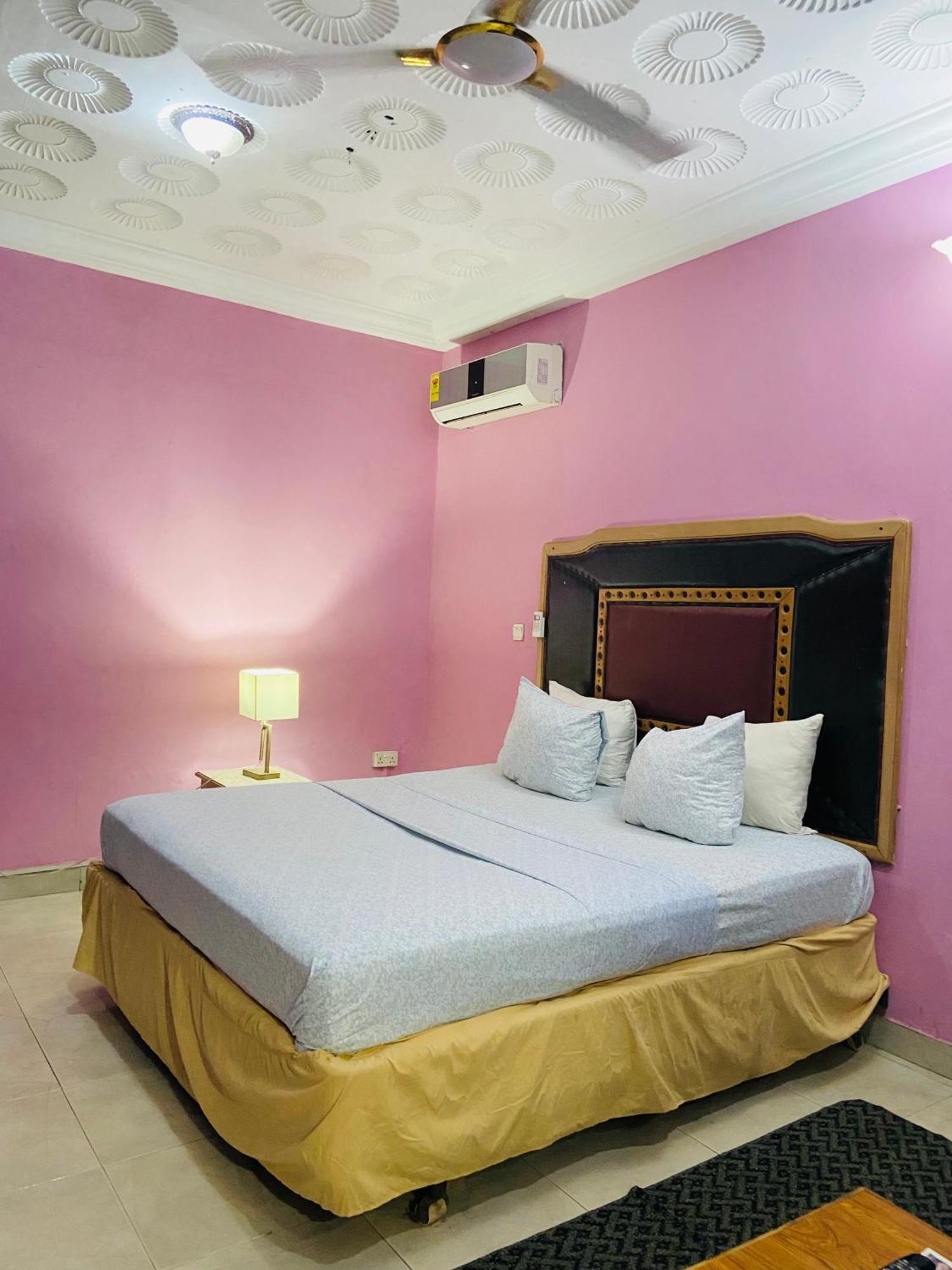 Heavens Gate Hotel Accra Eksteriør billede